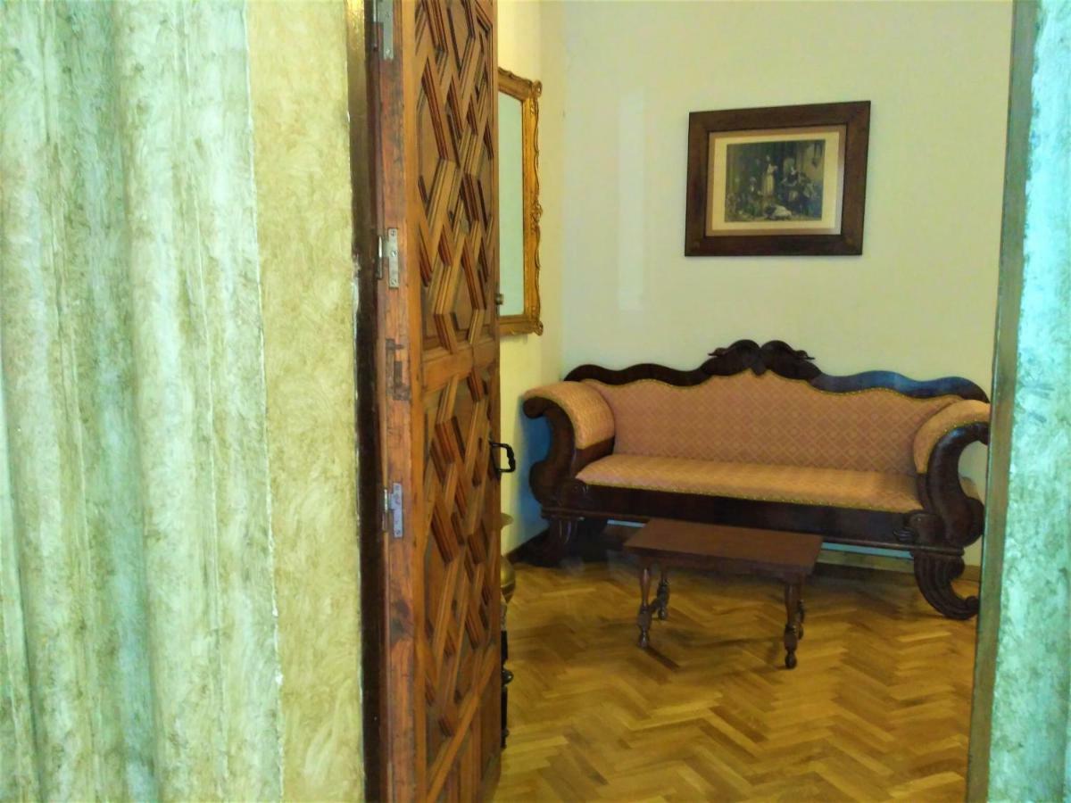 Hotel Hospederia del Real Monasterio Guadalupe  Esterno foto